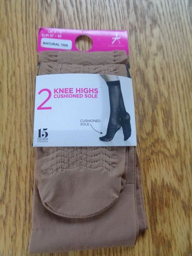 2Pkt Knee High Cushion Sole Socks for Sale