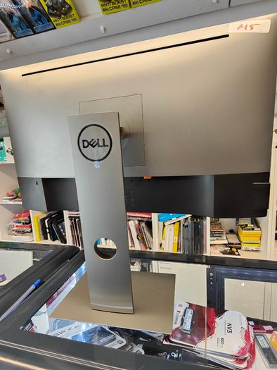 Dell UltraSharp U2417H 24" IPS HDMI Full HD Monitor/ Used