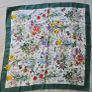 Gucci silk scarf never worn Image 5