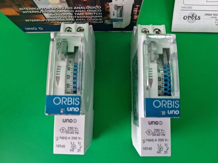 Postage - 7 X  Orbis Ob400132 Uno D Timers Brand New