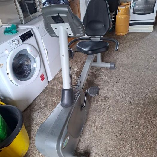 Recumbant exercise bike