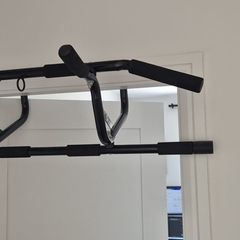 Pull up bar
