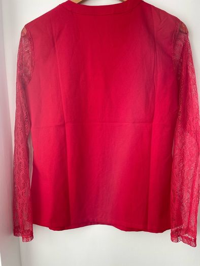 Bachelorette Paris red top size small