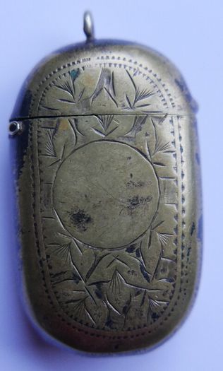 Antique Engraved Vesta Case Match Striker