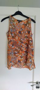women's top