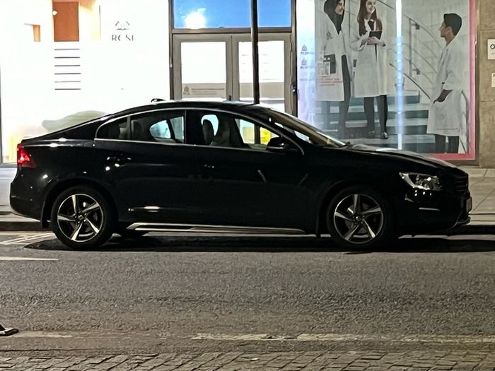 Volvo 17" Ixion Alloy wheels Set