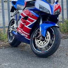 2008 honda fireblade 1000rr