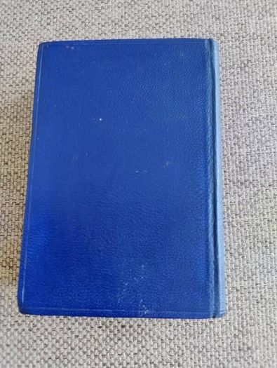 The Complete Poetical Works of Thomas Burns hardback in very good condition circa 1960's FREE STANDARD POSTAGE INCLUDED