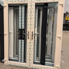 Double Door