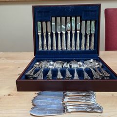 Newbridge Cutlery 86 piece in presentation box