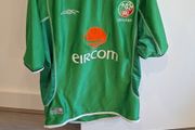 Original Umbro Ireland 2002 Home Jersey