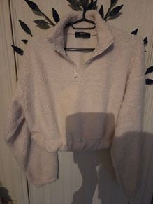 womans cozy Bershka crop top jumper