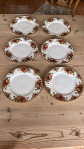 Royal Albert Old Country Roses