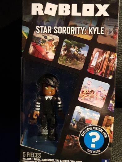 Roblox Figure Deluxe Mystery Pack Werewolf Mystery Scientist Series 2 Game Code
