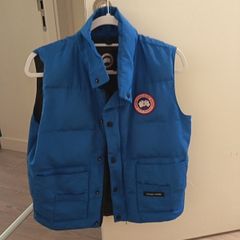 Canada Goose Down Gilet Blue Genuine Hologram/ Tags
