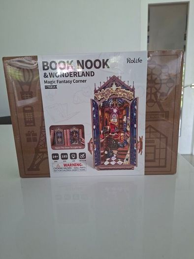 Book Nook