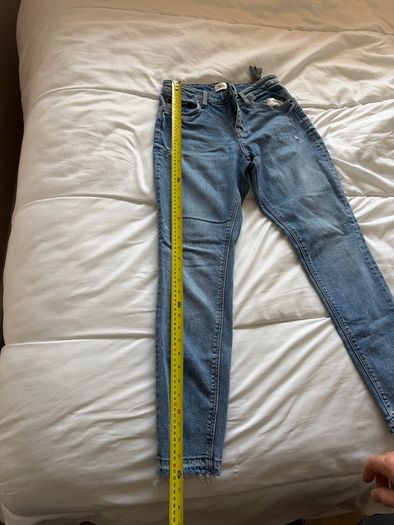 Zara jeans