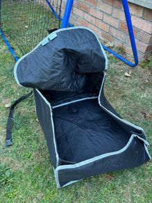 dog car seat