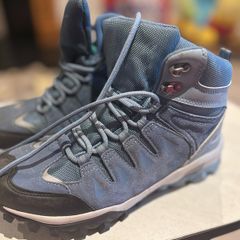 mountain shoes