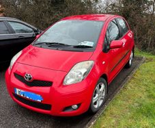 Toyota Yaris 2010 - Red