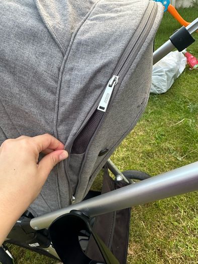 Mamas and Papas pram + Cybex seat and isofix bundle