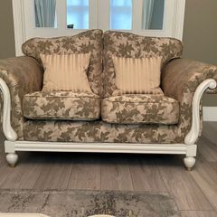 Elegant 3 & 2 Seat Damask Sofas