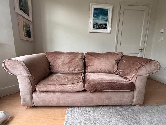 Free Sofa