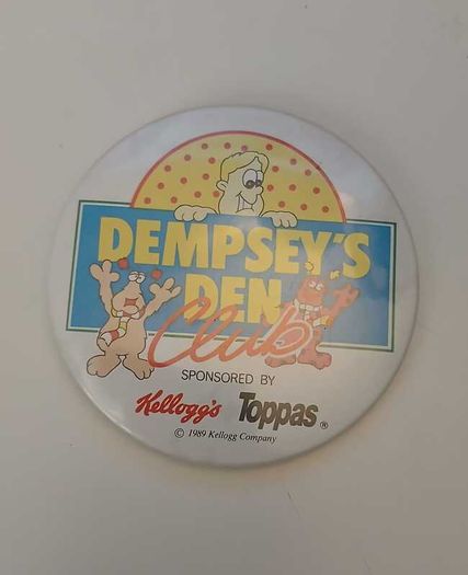 Vintage 1989 Dempseys Den Club Pin Badge Zig and Zag Kelloggs & Toppas RTE