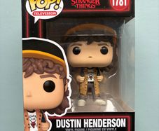 Funko Pop - Dustin Henderson 1781 - Stranger Things - Vinyl Action Figure