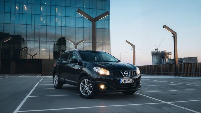 2010 Nissan Qashqai N-Tec  A lot work done.