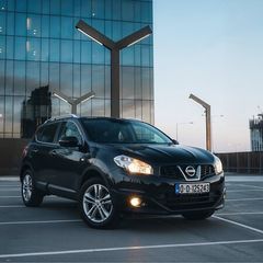 2010 Nissan Qashqai N-Tec  A lot work done.