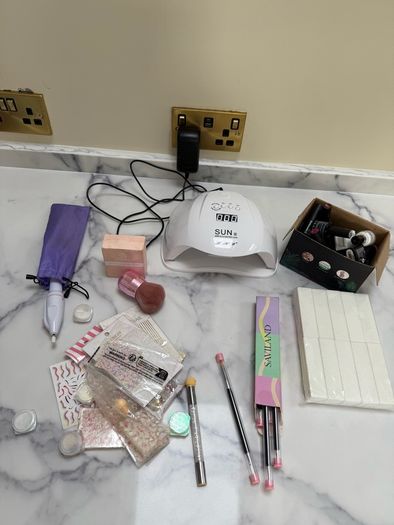 nail supplies