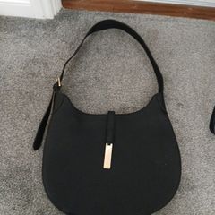 Black faux leather Hand bag