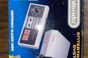 NES Classic boxed 1 controller