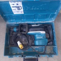 Makita SDS Max Drill