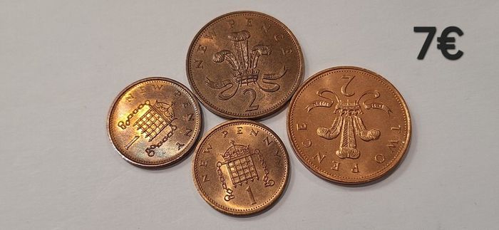Coins,pound,cent,dollar,penny,rupee,millieme,fils,shilling,centavos,pesos,piastre,paise,pesetas,ore