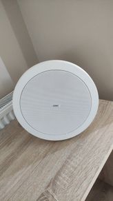 8 QSC Pendant speaker + amp
