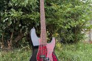 Custom Fender PJ Bass - Mexican Fender Neck &amp; Seymour Duncan Pickups