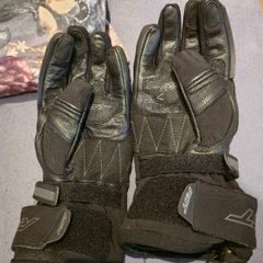 Motorbike gloves