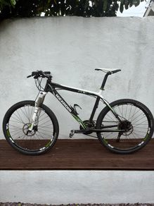 B'Twin Rock Rider 8XC Replica