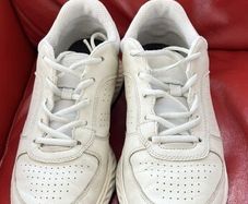 Ecco Leather St1 Ladies Walking Running Shoe. Winter White / Cream. Size 6 / 39.