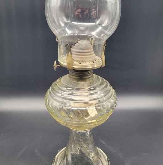 A Rare and Beautiful "Dabbs" Brand Oil Lamp made in Portugal in the late 1800s