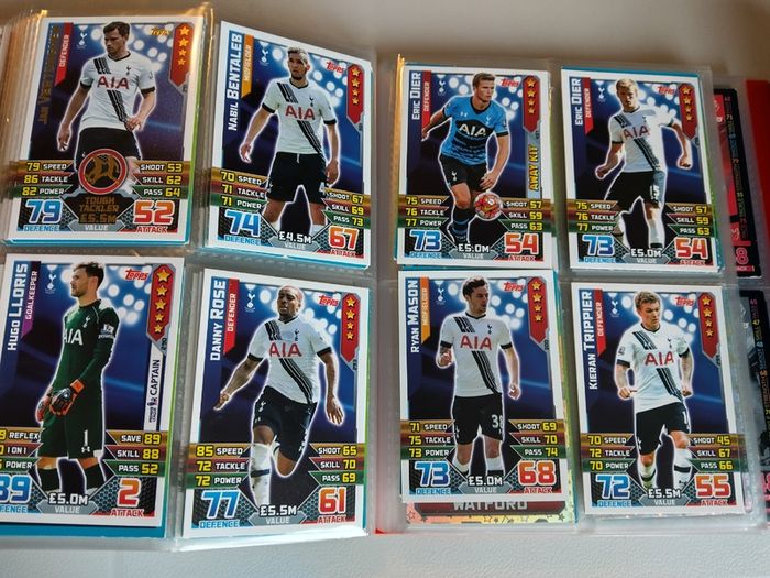 Match Attax 15/16 in Binder.  (Other seasons also)