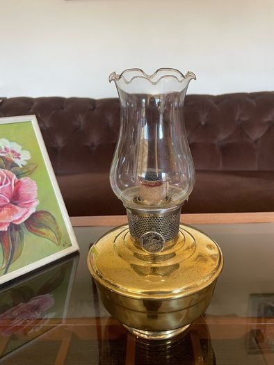 1930s40s Aladdin Model 12 Brass Table Mantle Oil Lamp with Fluted Glass Shade