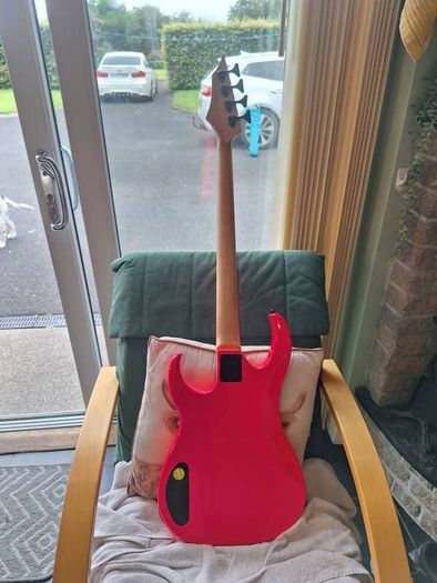 bass guitar