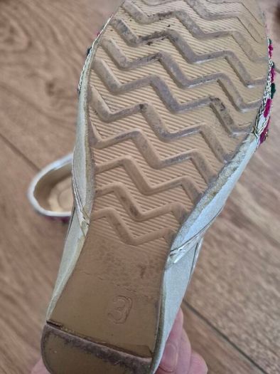 kids shoes