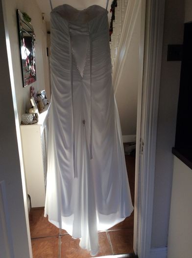 Size 12 White Wedding Dress & veil