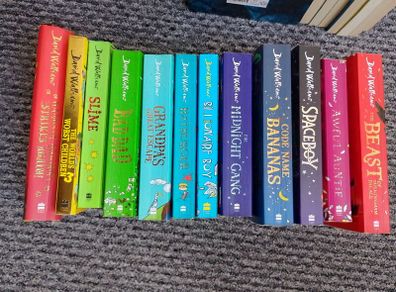 Postage Walliams, wimpy kid, Chris d'Lacey