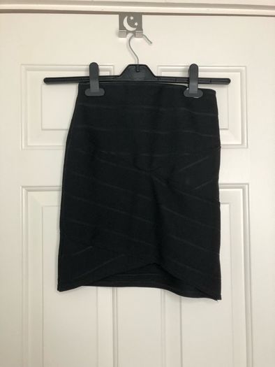 black bandage skirt