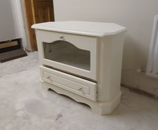 Television unit